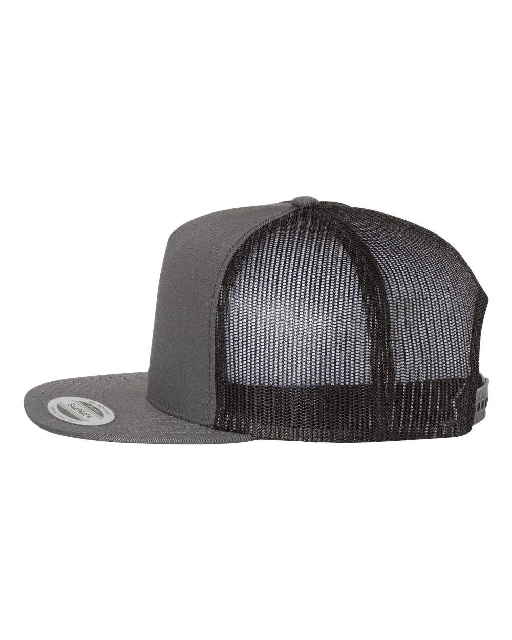 YP Classics®, Yupoong 6006 - Flat Bill Trucker Cap - 6006: Black/White/Black